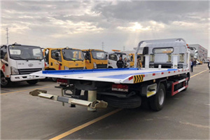 鲁甸汽车救援补胎