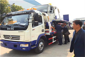 鲁甸汽车道路救援拖车价格